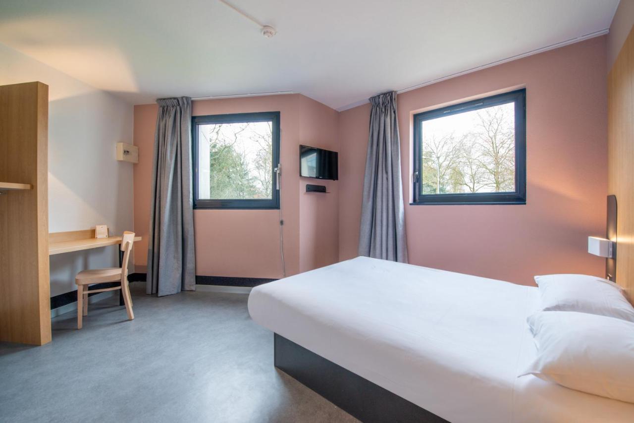 B&B Hotel Cholet Sud Buitenkant foto