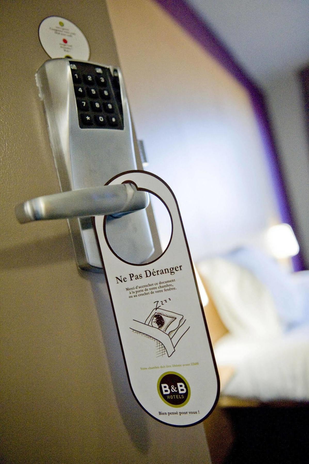 B&B Hotel Cholet Sud Buitenkant foto